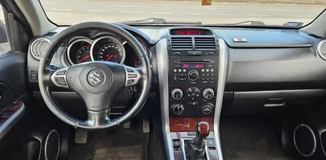 SUZUKI Grand Vitara 