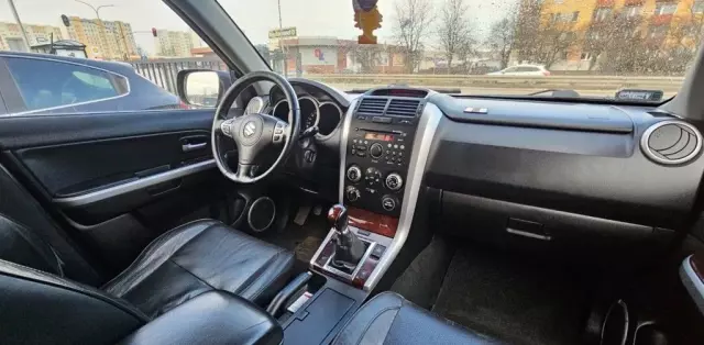 SUZUKI Grand Vitara 