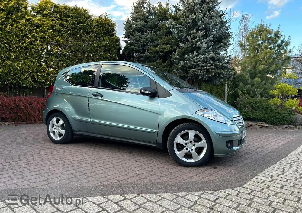 MERCEDES-BENZ Klasa A 150 Autotronic Avantgarde Polar Star