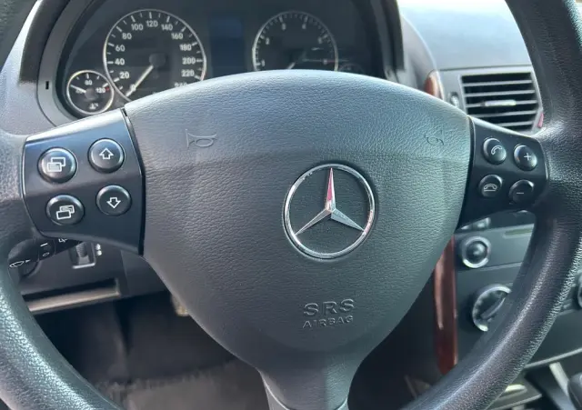 MERCEDES-BENZ Klasa A 150 Autotronic Avantgarde Polar Star