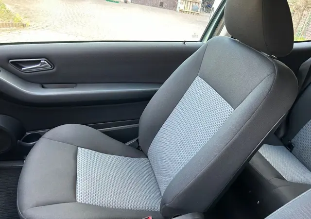 MERCEDES-BENZ Klasa A 150 Autotronic Avantgarde Polar Star