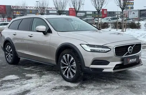 VOLVO V90 Cross Country 