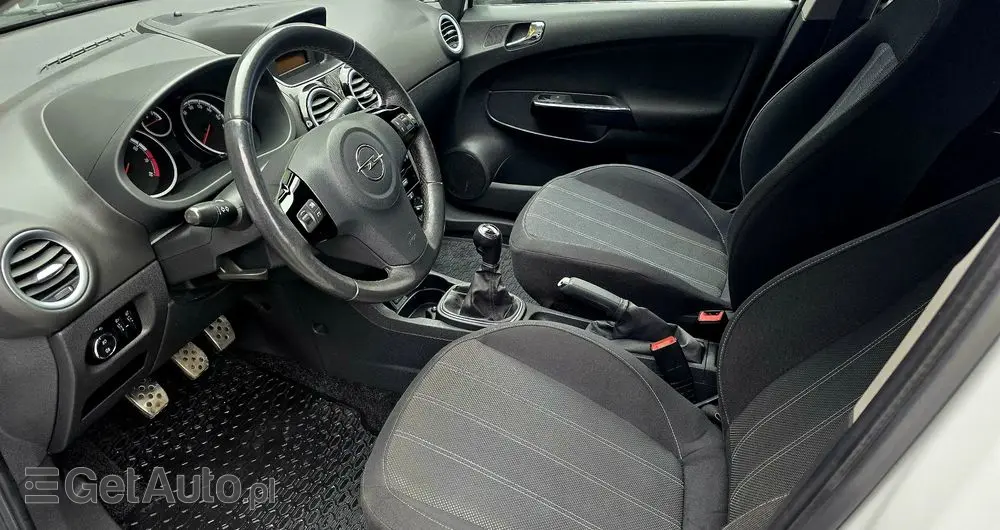 OPEL Corsa 1.4 Turbo (ecoFLEX) Start/Stop Color Edition