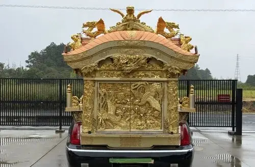 LINCOLN Buddyjski Karawan  