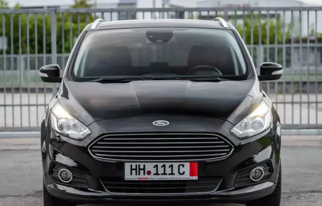 FORD S-MAX 