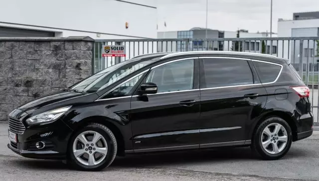 FORD S-MAX 