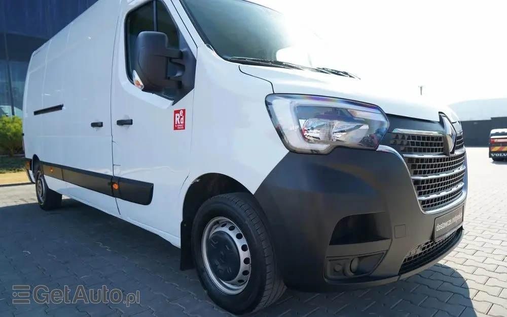 RENAULT MASTER / BLASZAK /  L3H2 / FURGON / 2023 R / SPROWADZONY 