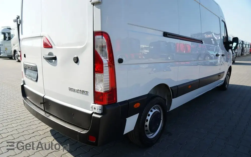 RENAULT MASTER / BLASZAK /  L3H2 / FURGON / 2023 R / SPROWADZONY 