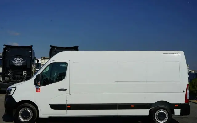 RENAULT MASTER / BLASZAK /  L3H2 / FURGON / 2023 R / SPROWADZONY 