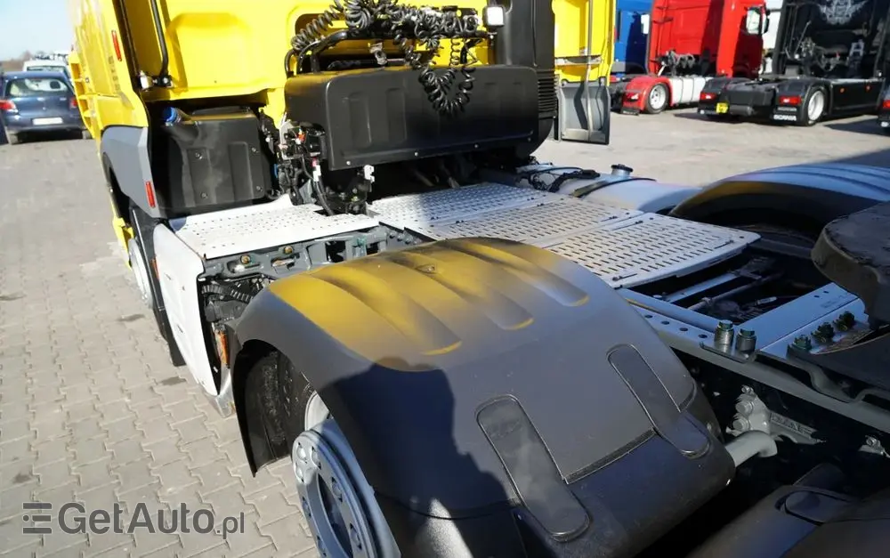 DAF XF 530 / PUSHER / 6X2/  RETARDER /  SPACE CAB /  OŚ PODNOSZONA 