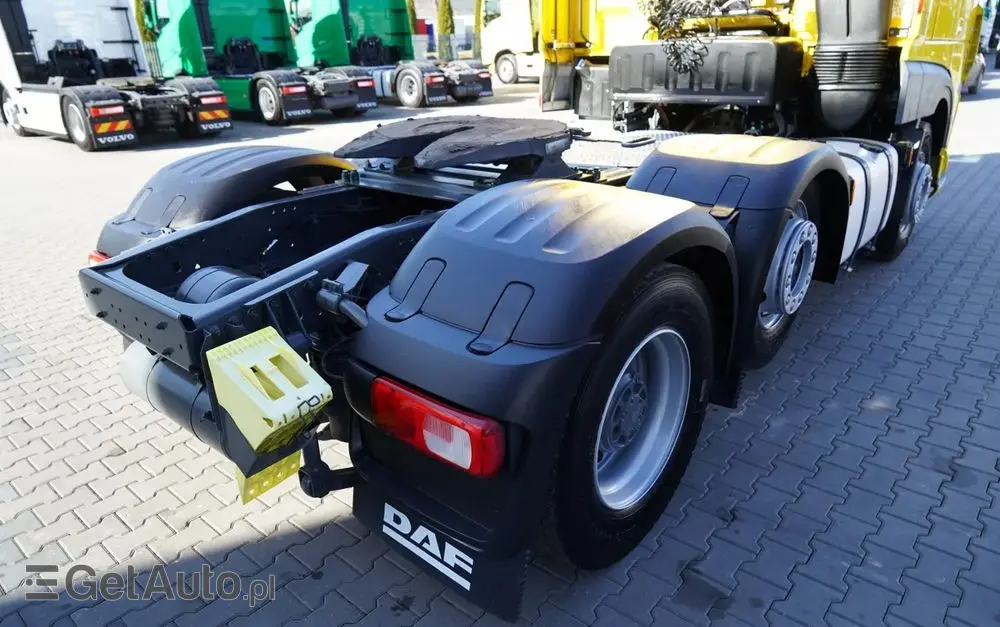 DAF XF 530 / PUSHER / 6X2/  RETARDER /  SPACE CAB /  OŚ PODNOSZONA 