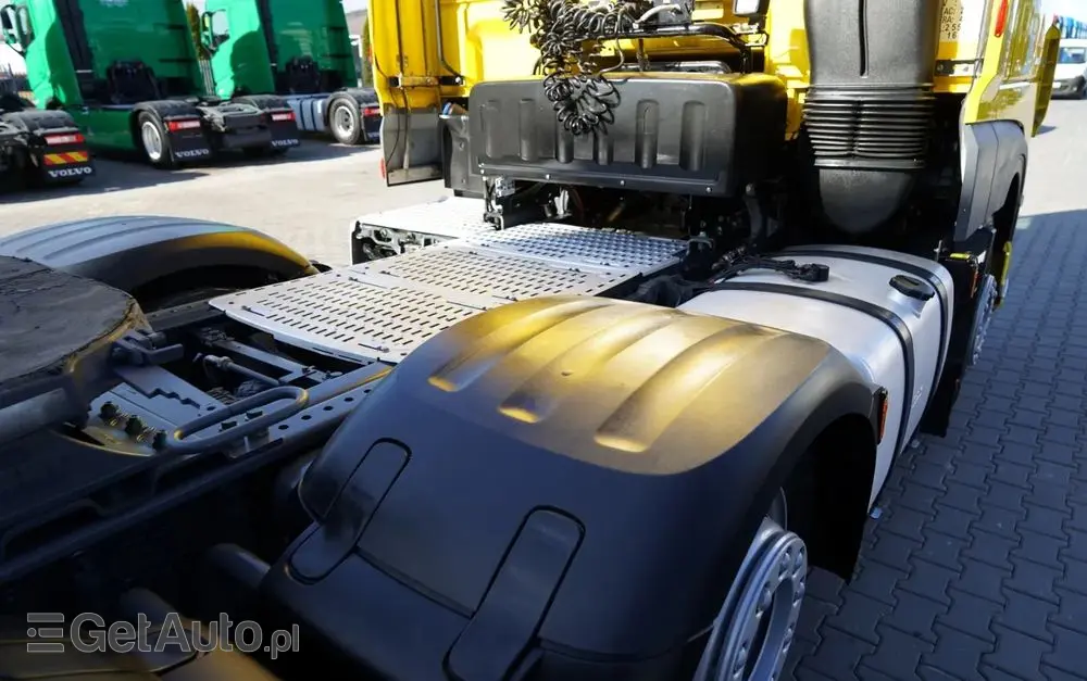 DAF XF 530 / PUSHER / 6X2/  RETARDER /  SPACE CAB /  OŚ PODNOSZONA 