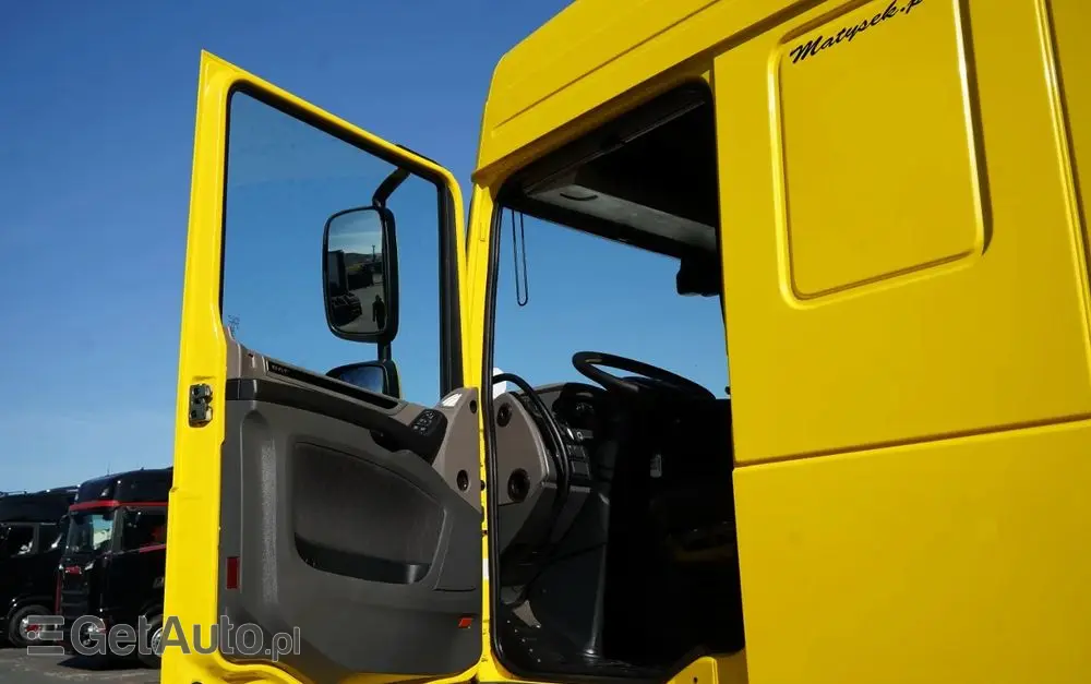 DAF XF 530 / PUSHER / 6X2/  RETARDER /  SPACE CAB /  OŚ PODNOSZONA 
