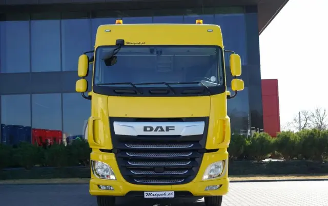 DAF XF 530 / PUSHER / 6X2/  RETARDER /  SPACE CAB /  OŚ PODNOSZONA 