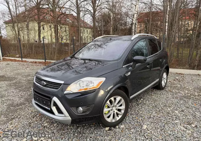 FORD Kuga 2.0 TDCi 4x4 Titanium