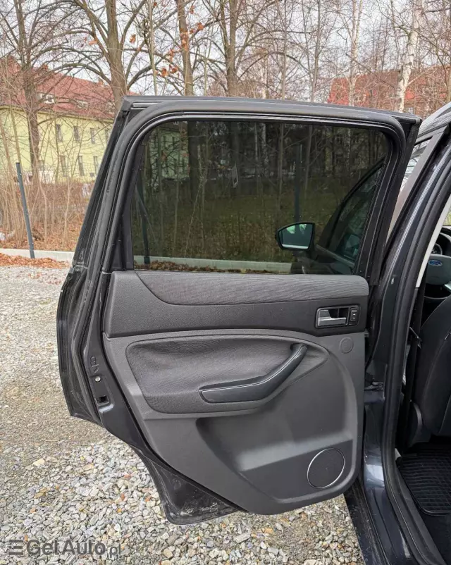 FORD Kuga 2.0 TDCi 4x4 Titanium