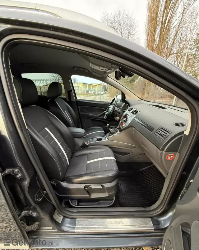 FORD Kuga 2.0 TDCi 4x4 Titanium