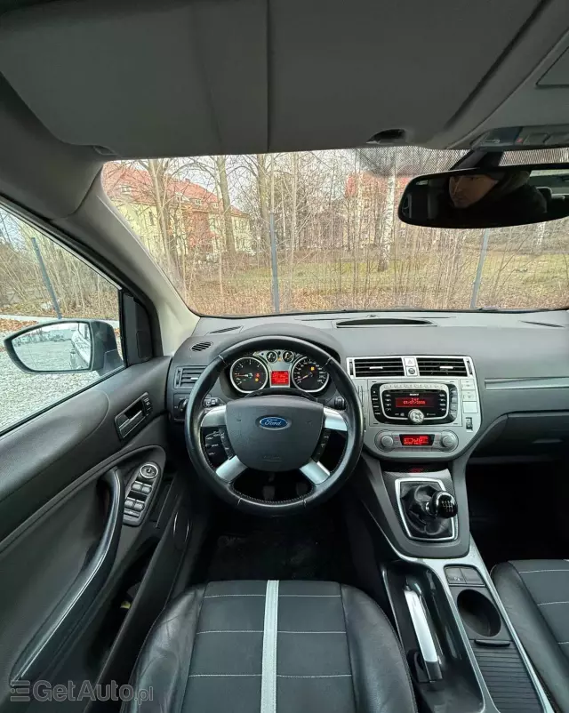 FORD Kuga 2.0 TDCi 4x4 Titanium