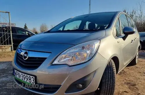 OPEL Meriva 