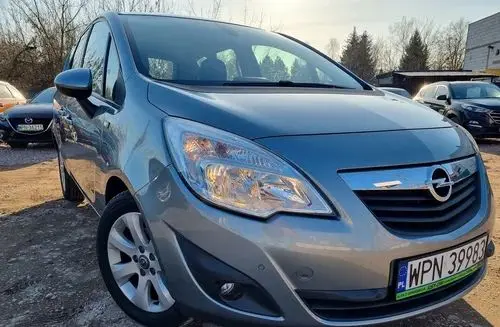 OPEL Meriva 