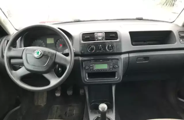SKODA Fabia 