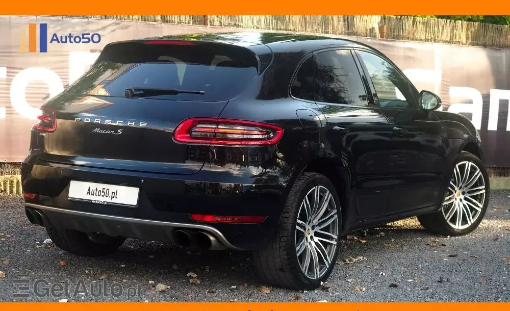 PORSCHE Macan S