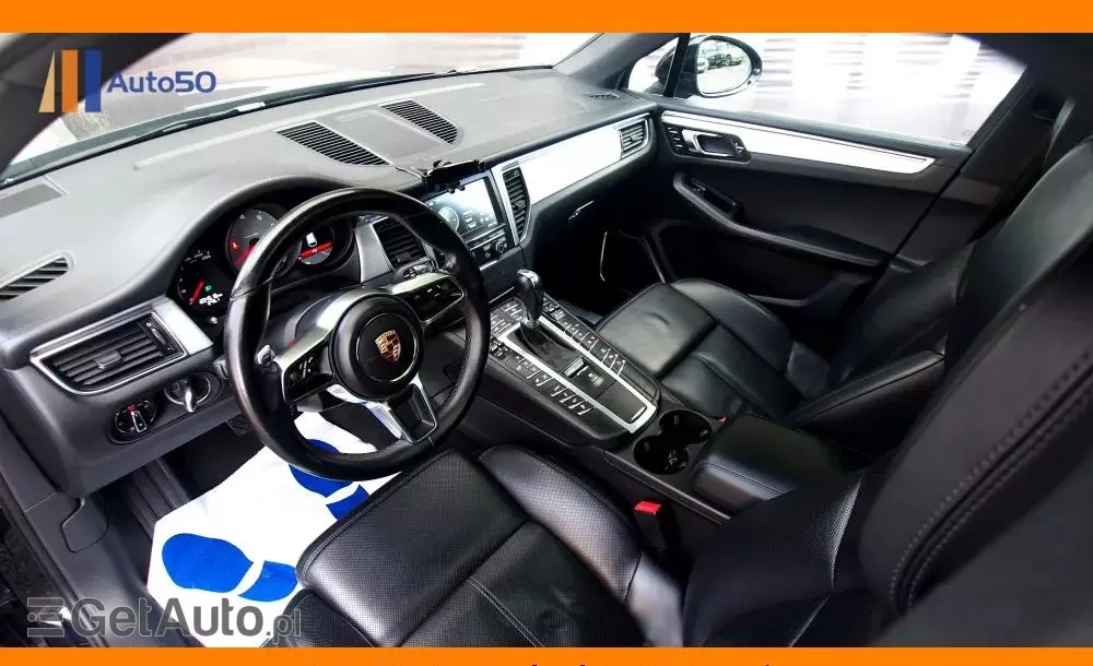 PORSCHE Macan S