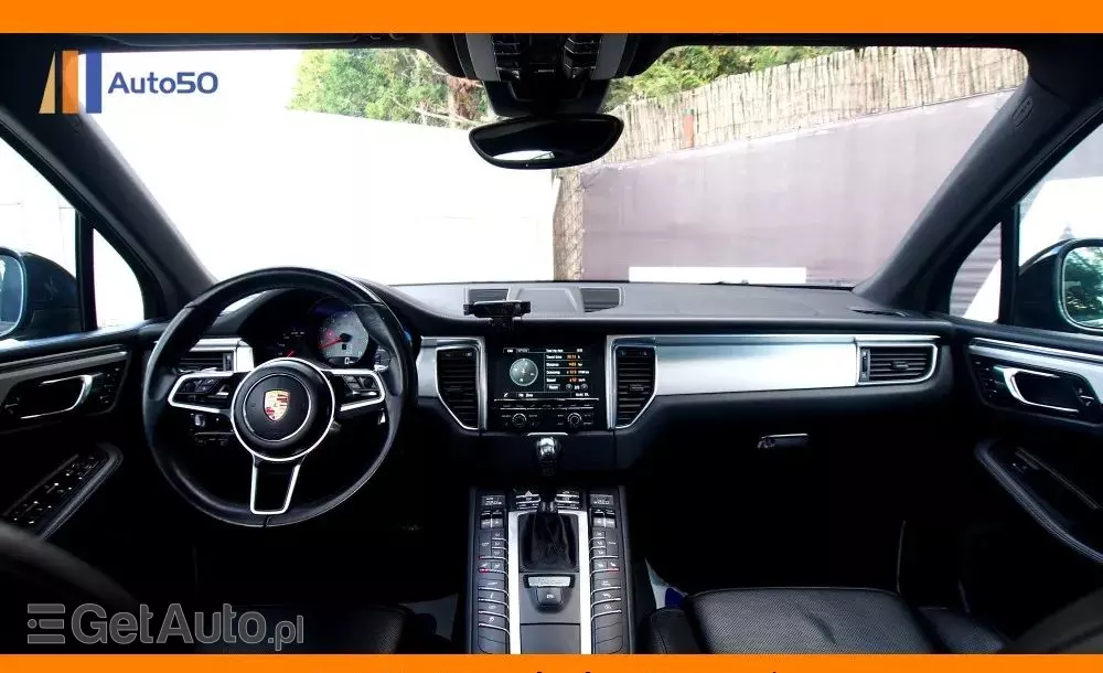 PORSCHE Macan S