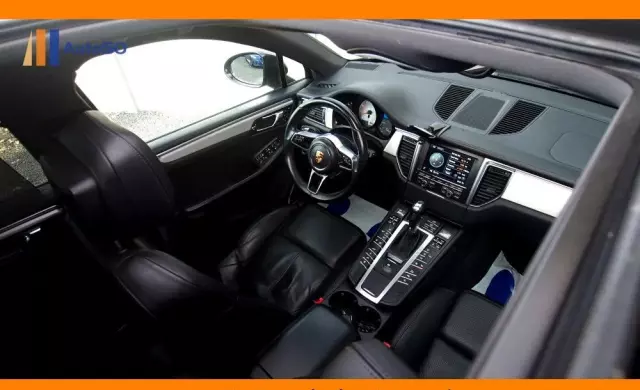 PORSCHE Macan S