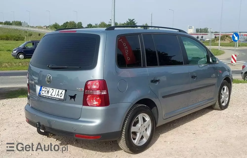 VOLKSWAGEN Touran 1.4 TSI Highline