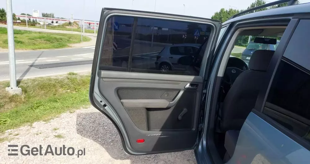 VOLKSWAGEN Touran 1.4 TSI Highline