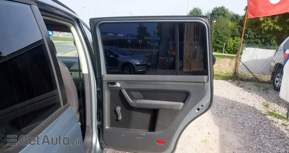 VOLKSWAGEN Touran 1.4 TSI Highline