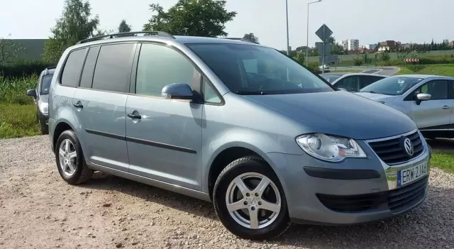 VOLKSWAGEN Touran 1.4 TSI Highline