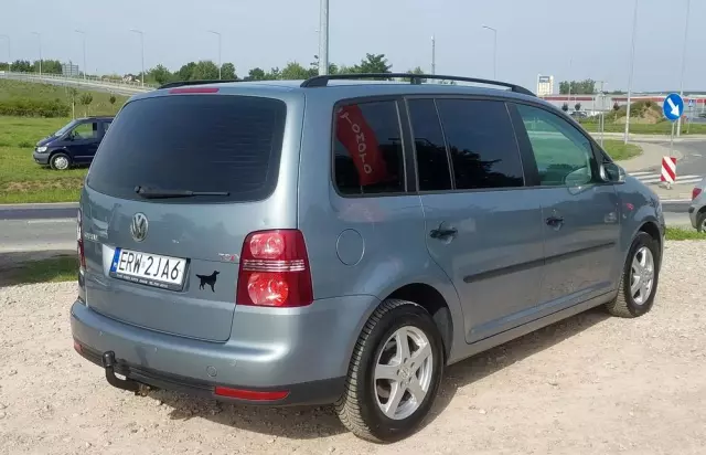 VOLKSWAGEN Touran 1.4 TSI Highline