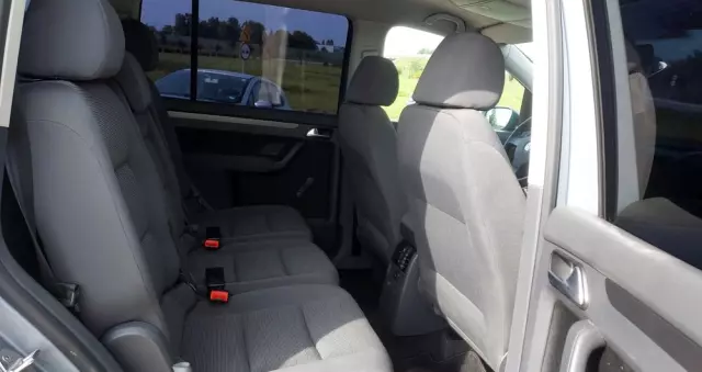 VOLKSWAGEN Touran 1.4 TSI Highline