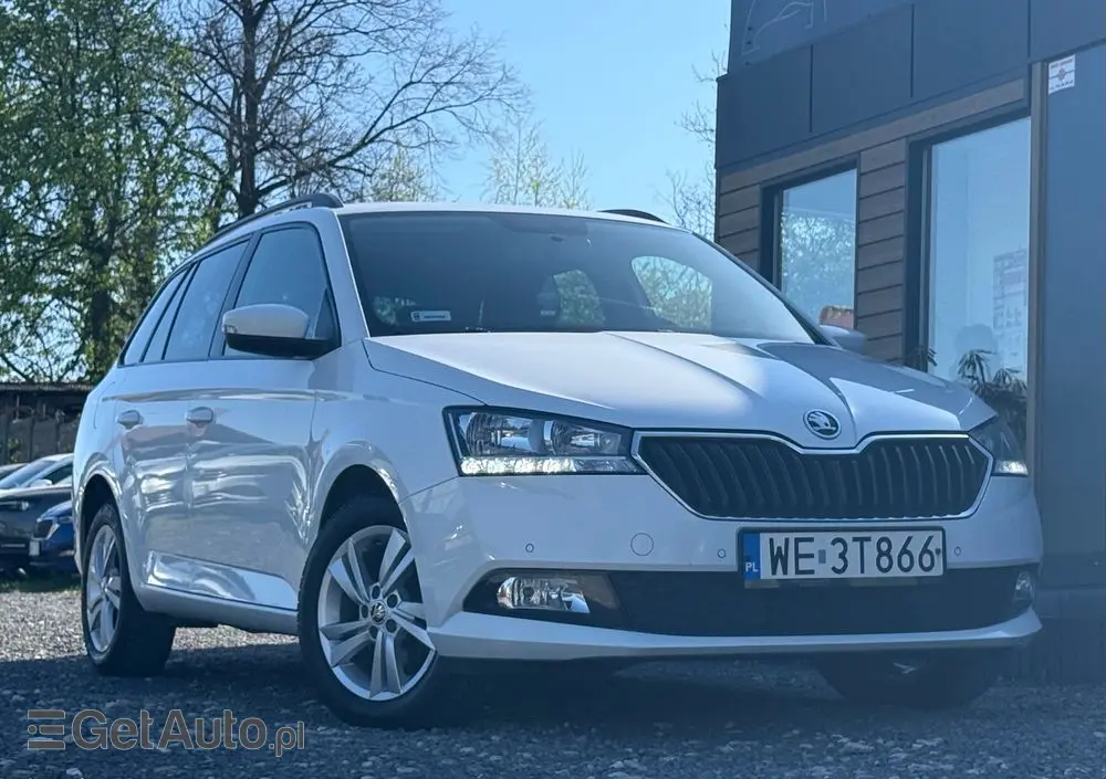 SKODA Fabia 1.0 TSI Ambition