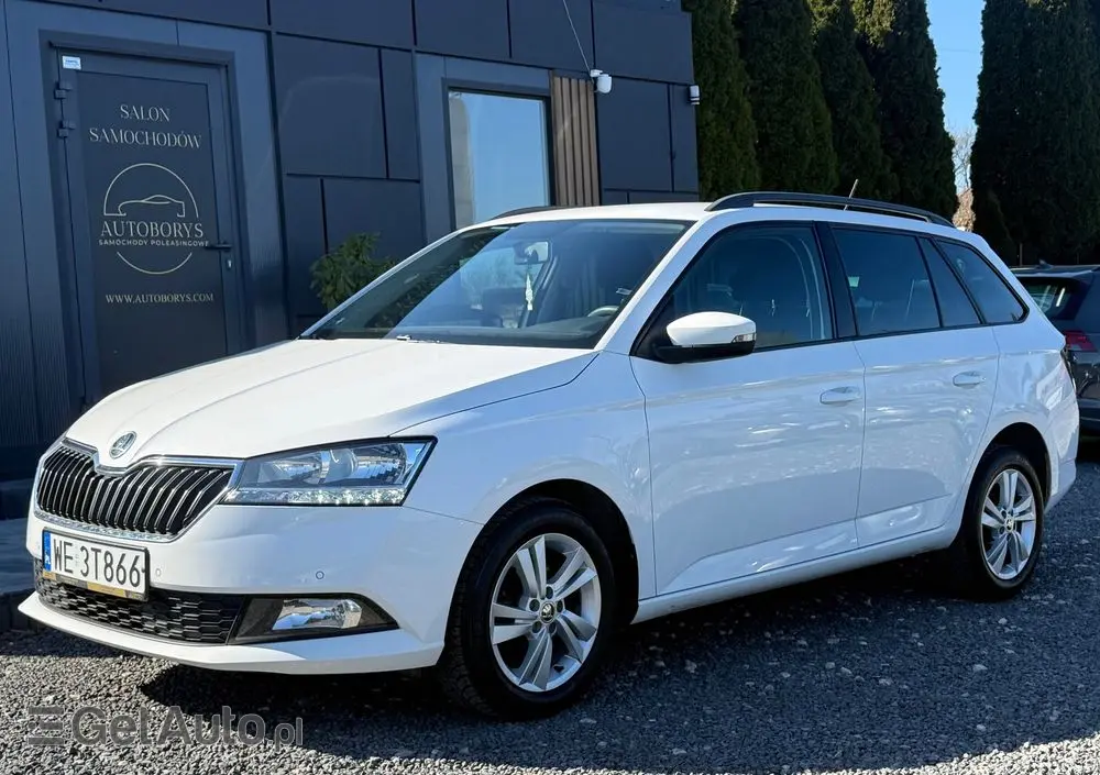 SKODA Fabia 1.0 TSI Ambition