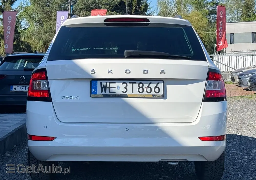 SKODA Fabia 1.0 TSI Ambition