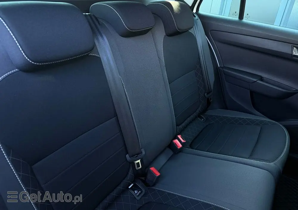 SKODA Fabia 1.0 TSI Ambition