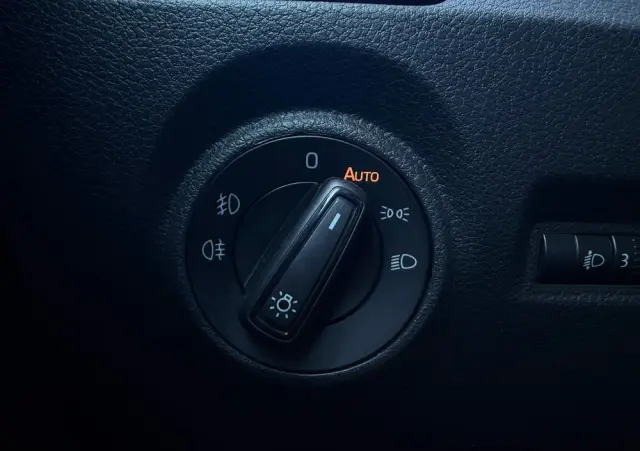 SKODA Fabia 1.0 TSI Ambition