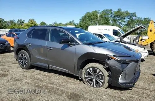 TOYOTA BZ4X 
