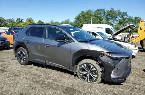 TOYOTA BZ4X 