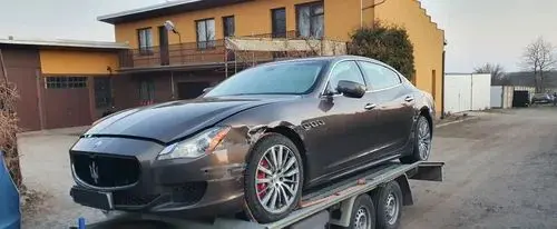 MASERATI Quattroporte 