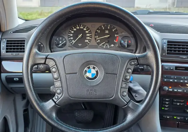 BMW Seria 7 