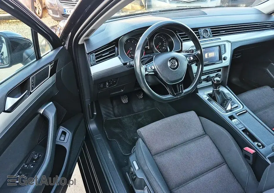VOLKSWAGEN Passat Variant 1.4 TSI ACT (BlueMotion Technology) Highline