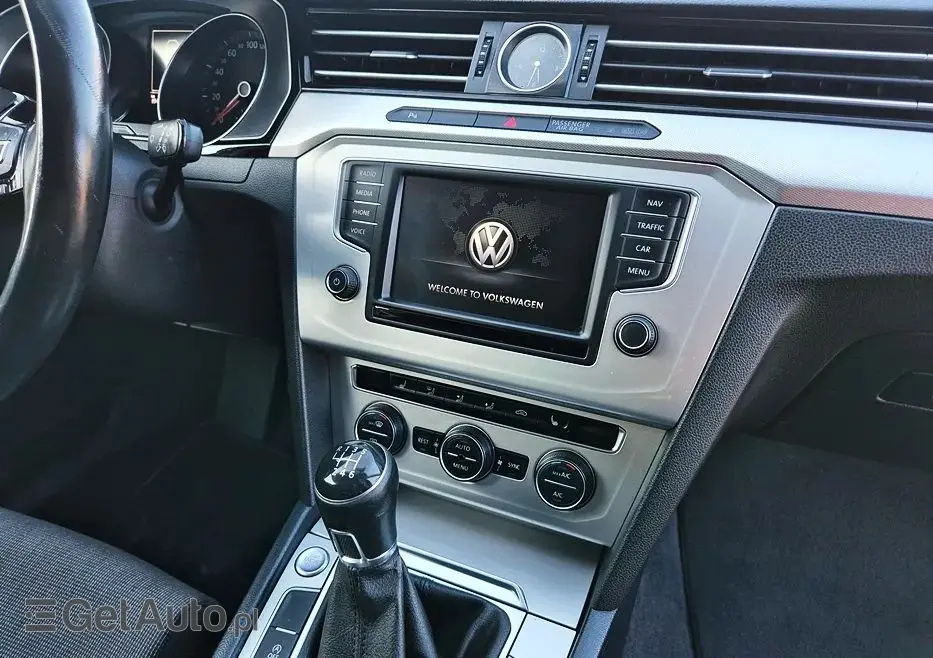 VOLKSWAGEN Passat Variant 1.4 TSI ACT (BlueMotion Technology) Highline