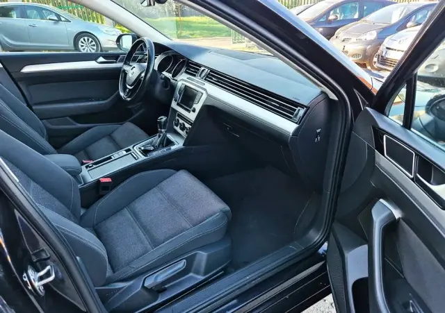 VOLKSWAGEN Passat Variant 1.4 TSI ACT (BlueMotion Technology) Highline