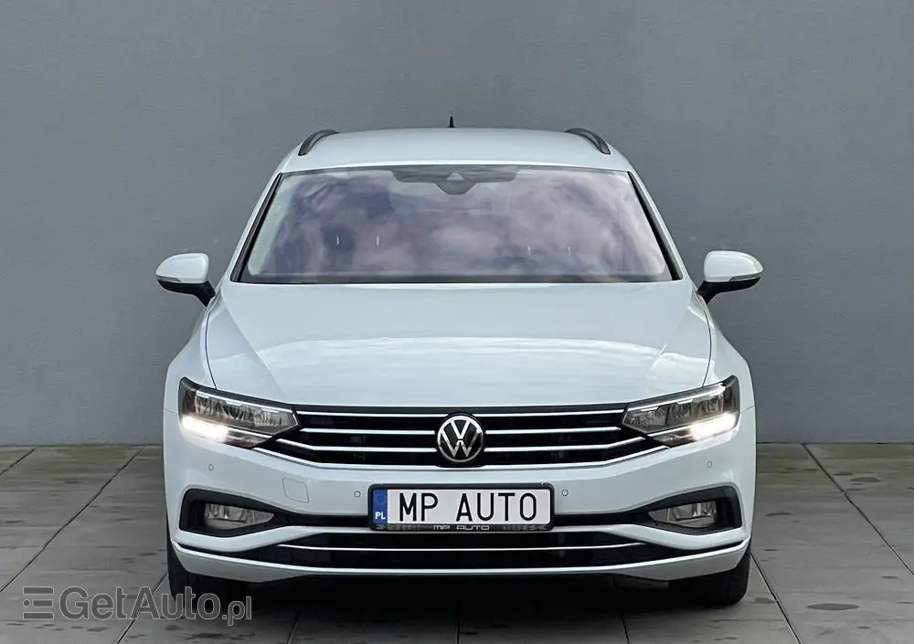 VOLKSWAGEN Passat 2.0 TSI Business DSG