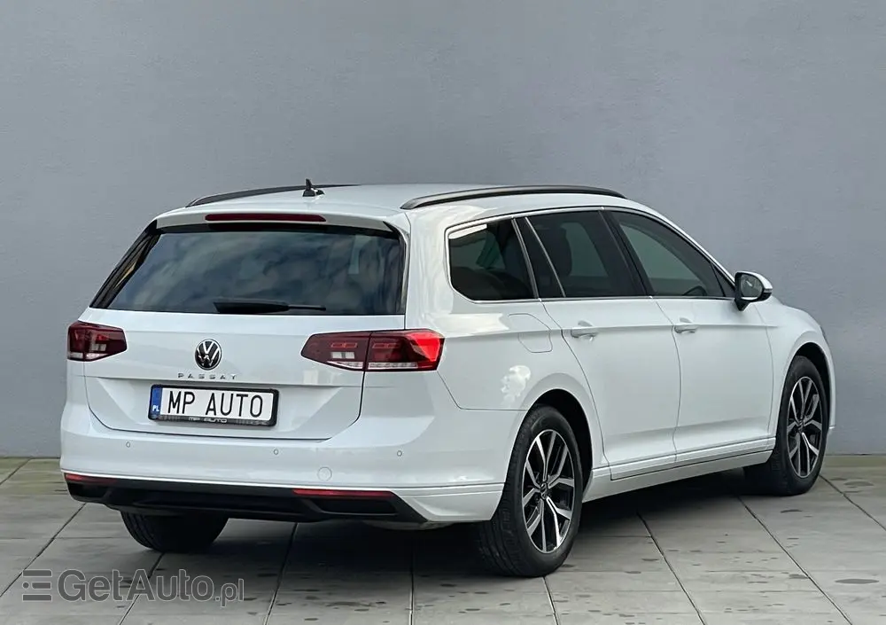 VOLKSWAGEN Passat 2.0 TSI Business DSG
