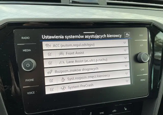 VOLKSWAGEN Passat 2.0 TSI Business DSG